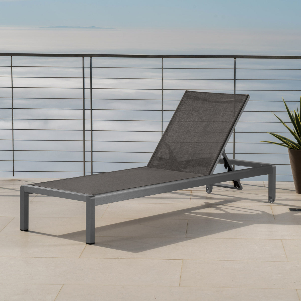 Cape Coral KD Chaise Lounge