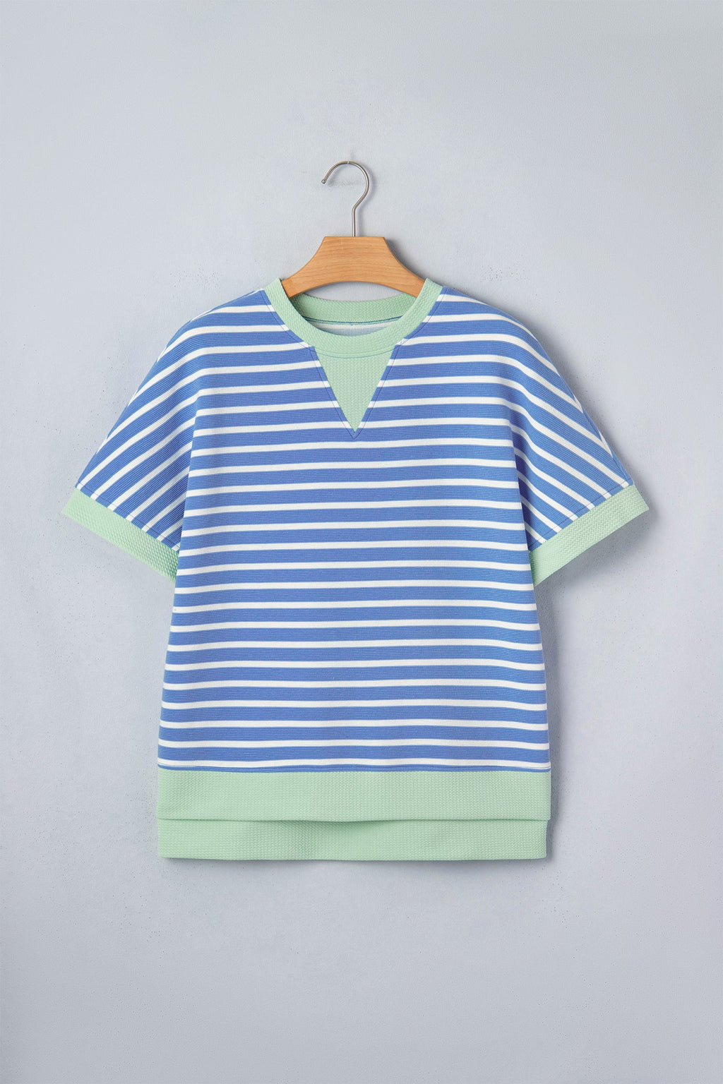 Stripe Contrast Trim Short Sleeve Top