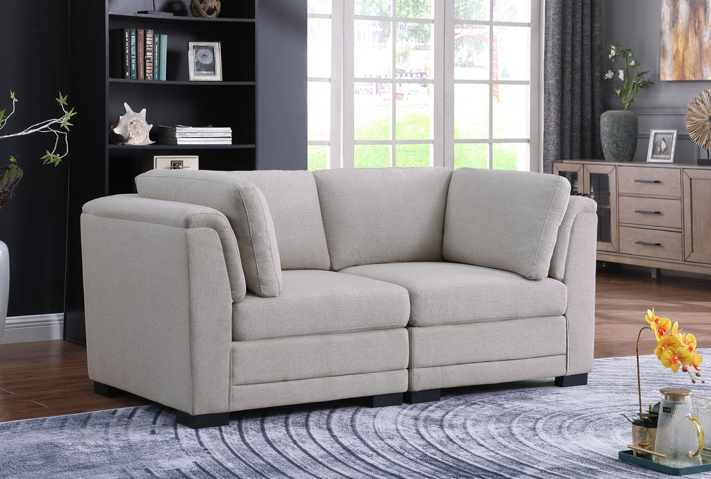 Kristin 70.5" Loveseat