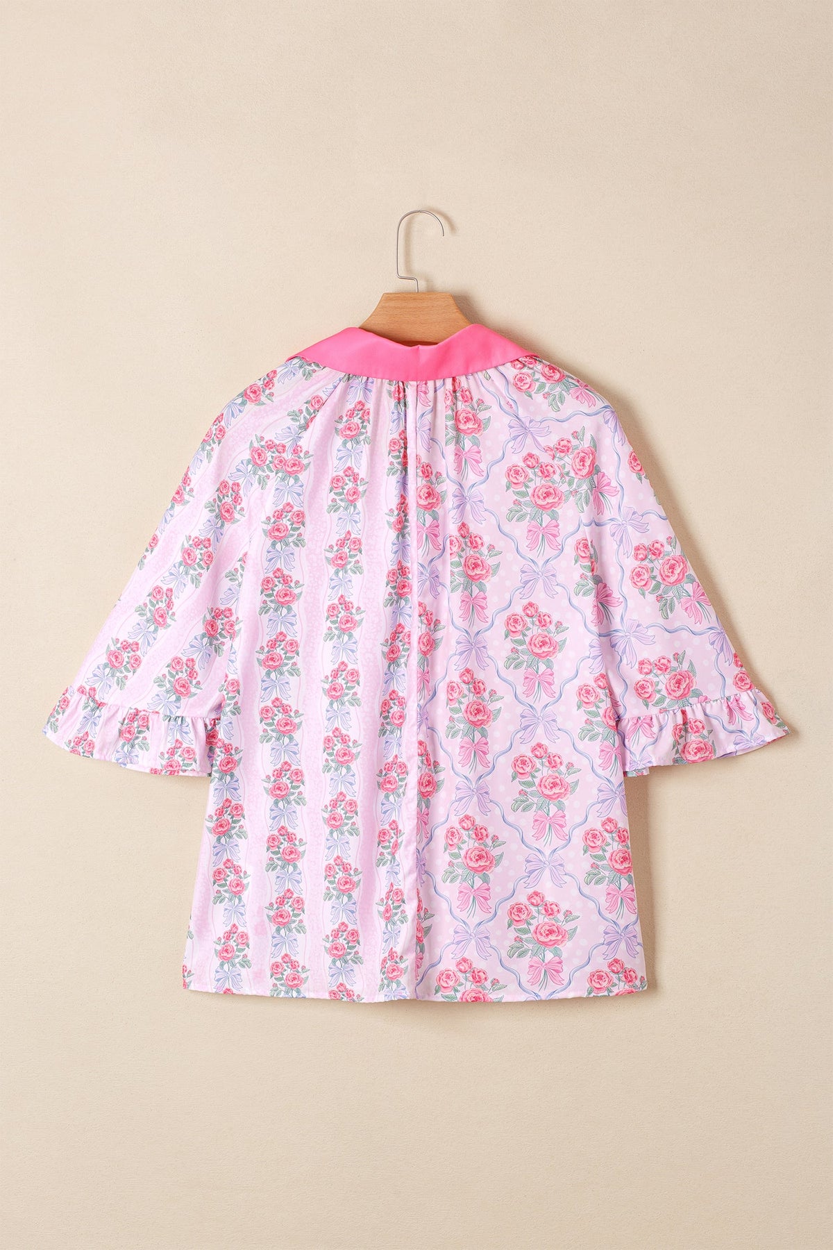 Floral Collared V-Neck Ruffle 3/4 Sleeve Shirt