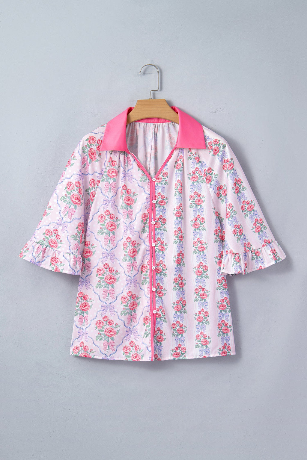 Floral Collared V-Neck Ruffle 3/4 Sleeve Shirt
