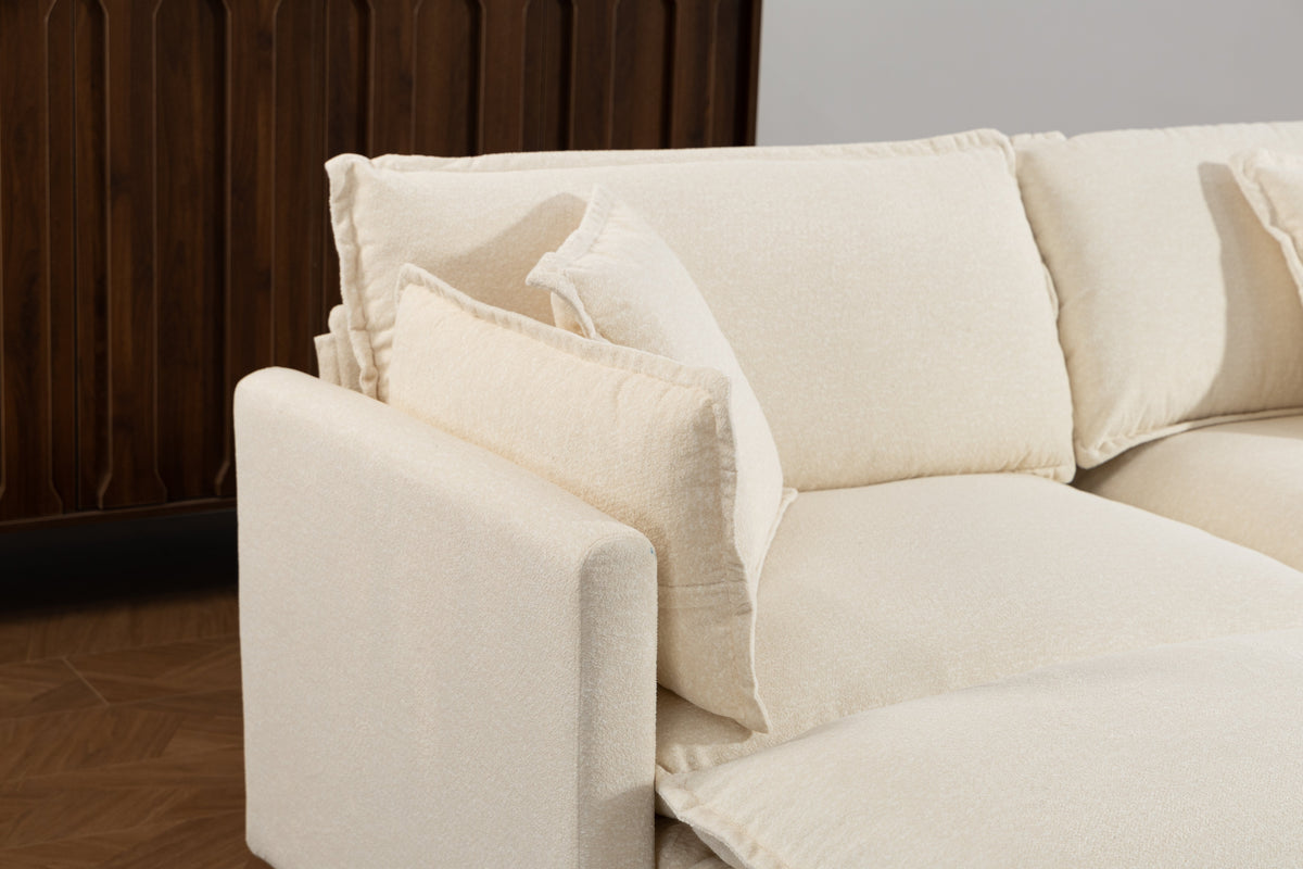 Modern 4-Seat Sectional Sofa with 2 Ottomans