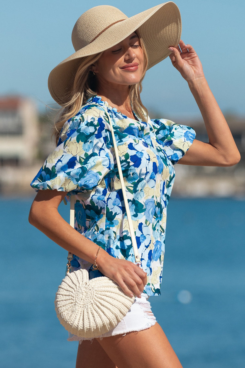 Floral Puff Sleeve V-Neck Short Blouse