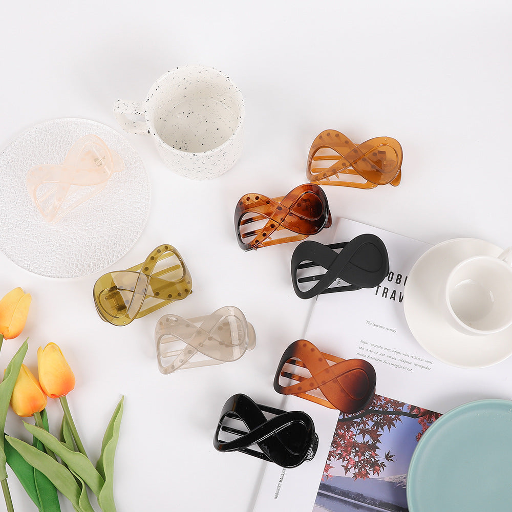 Elegant Frosted 8-shaped Barrettes