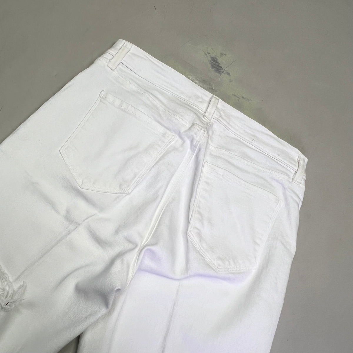 L'AGENCE  Sada High Rise Crop Slim Jeans Made In USA Women's Sz 31 (Used)