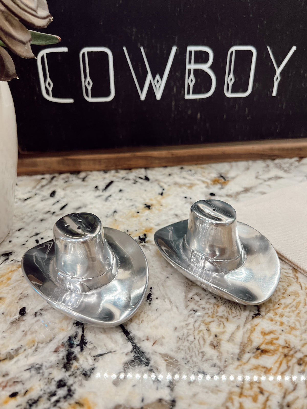 The Hat Salt & Pepper Shakers