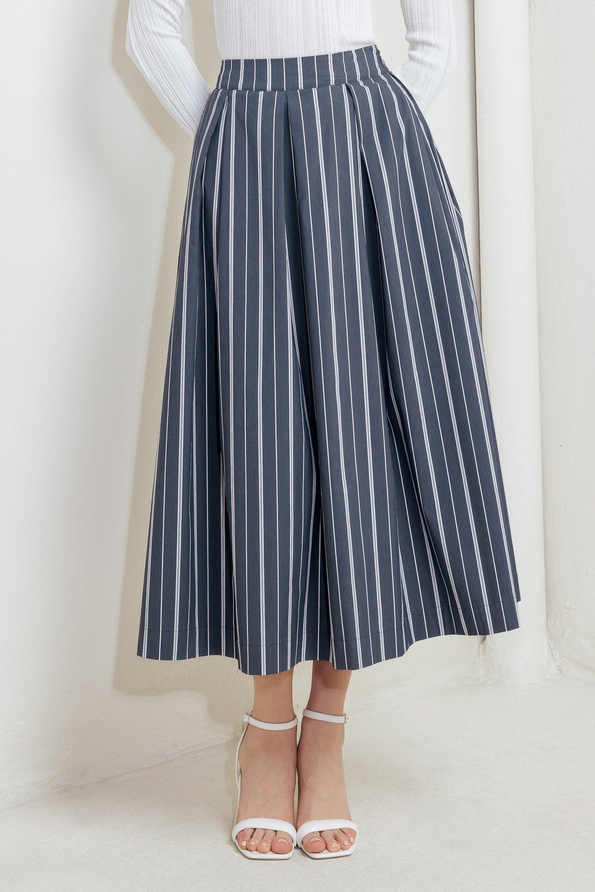 BEHIND THE GRIN WOVEN MIDI SKIRT