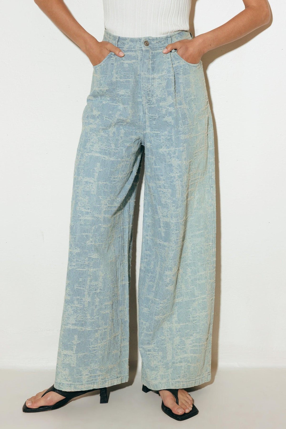 AIRY ROMANCE WIDE LEG DENIM PANTS