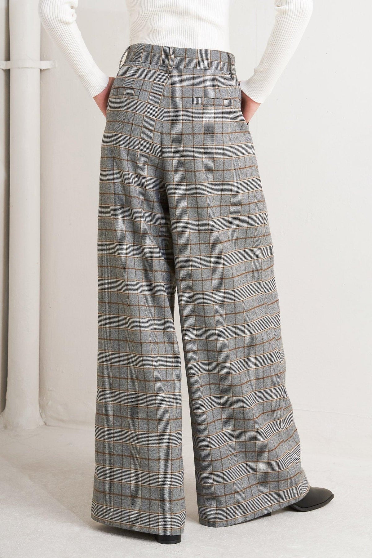 NEW AGE WOVEN PLAID PANTS