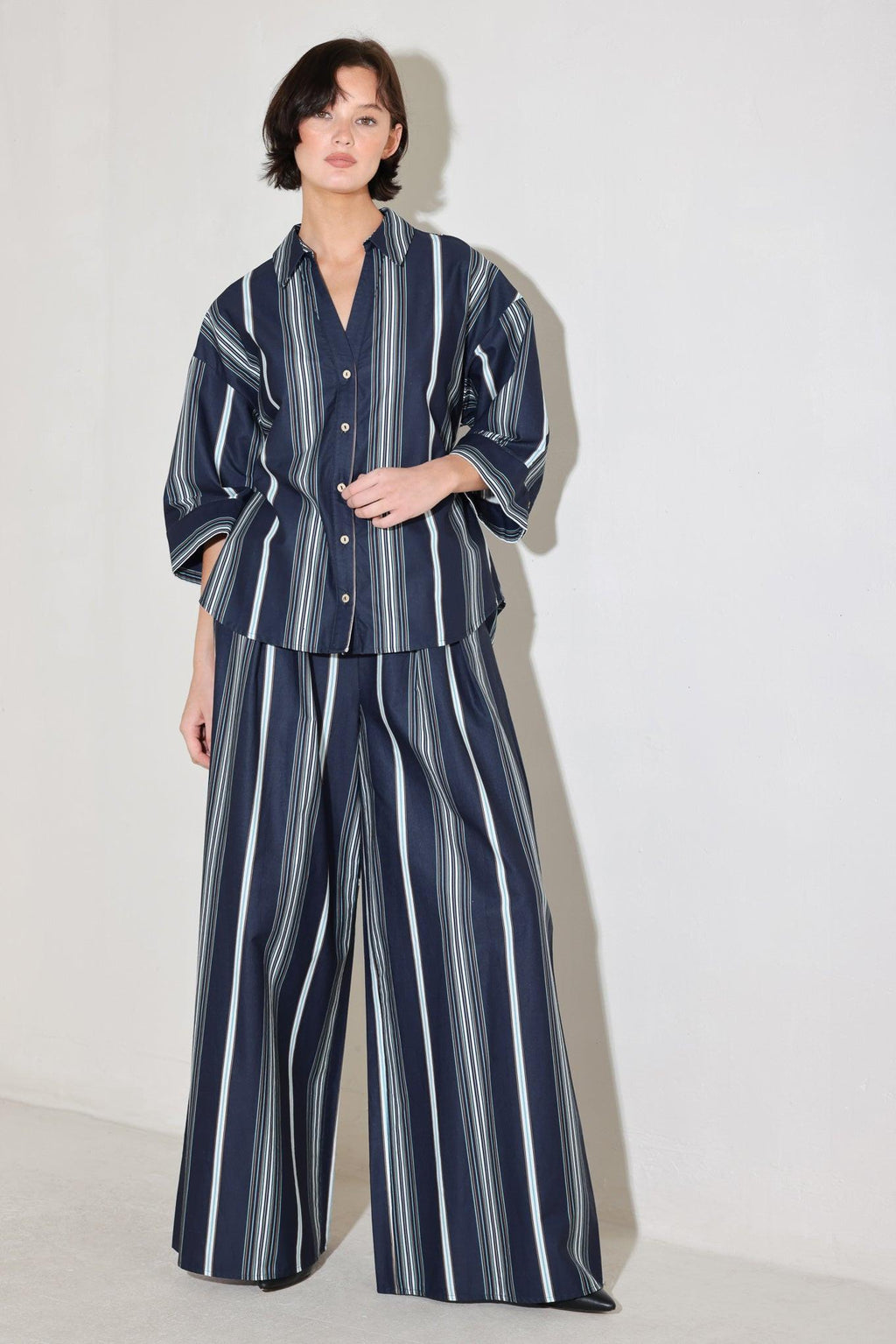 CITY STRIPE WOVEN PANTS