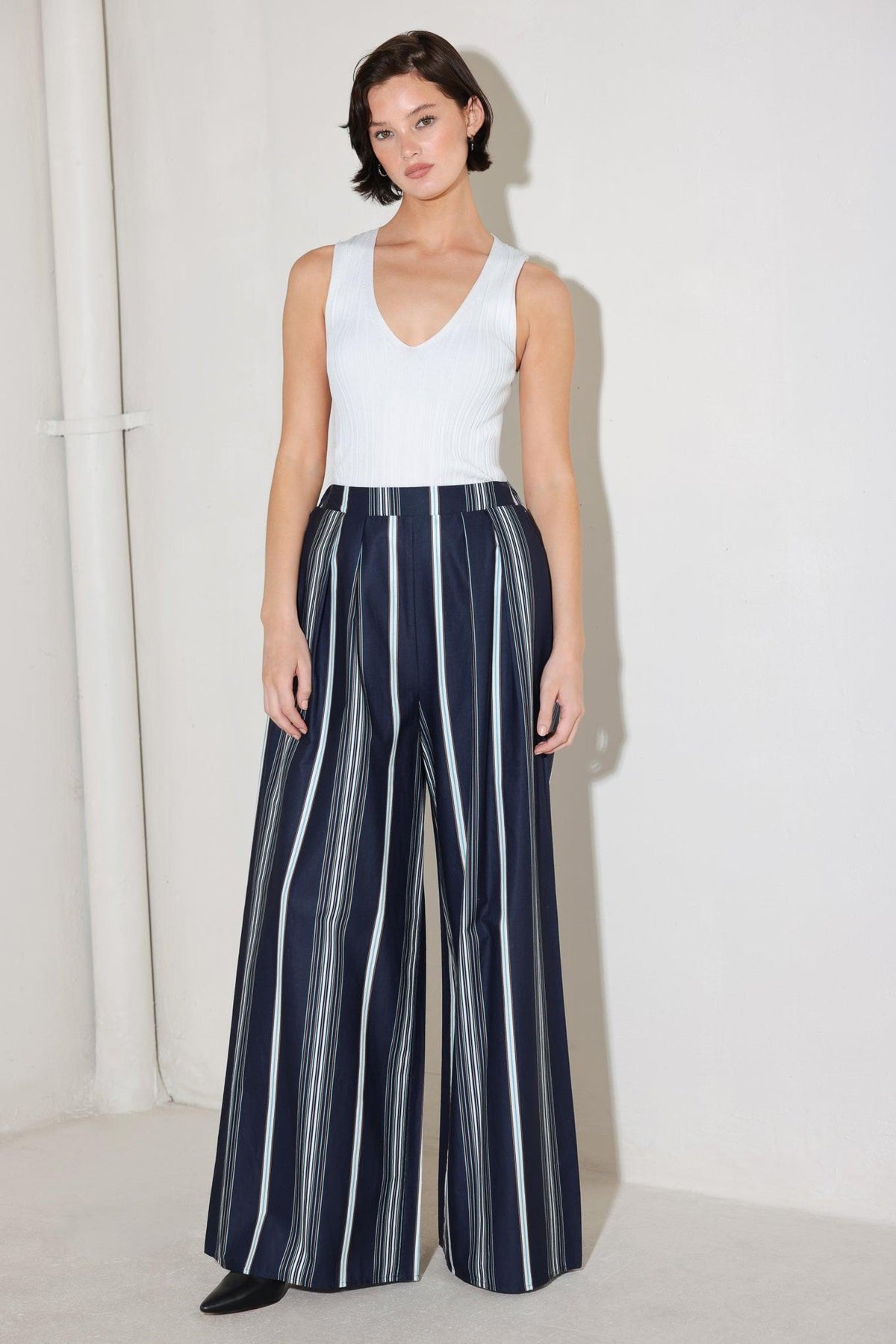 CITY STRIPE WOVEN PANTS