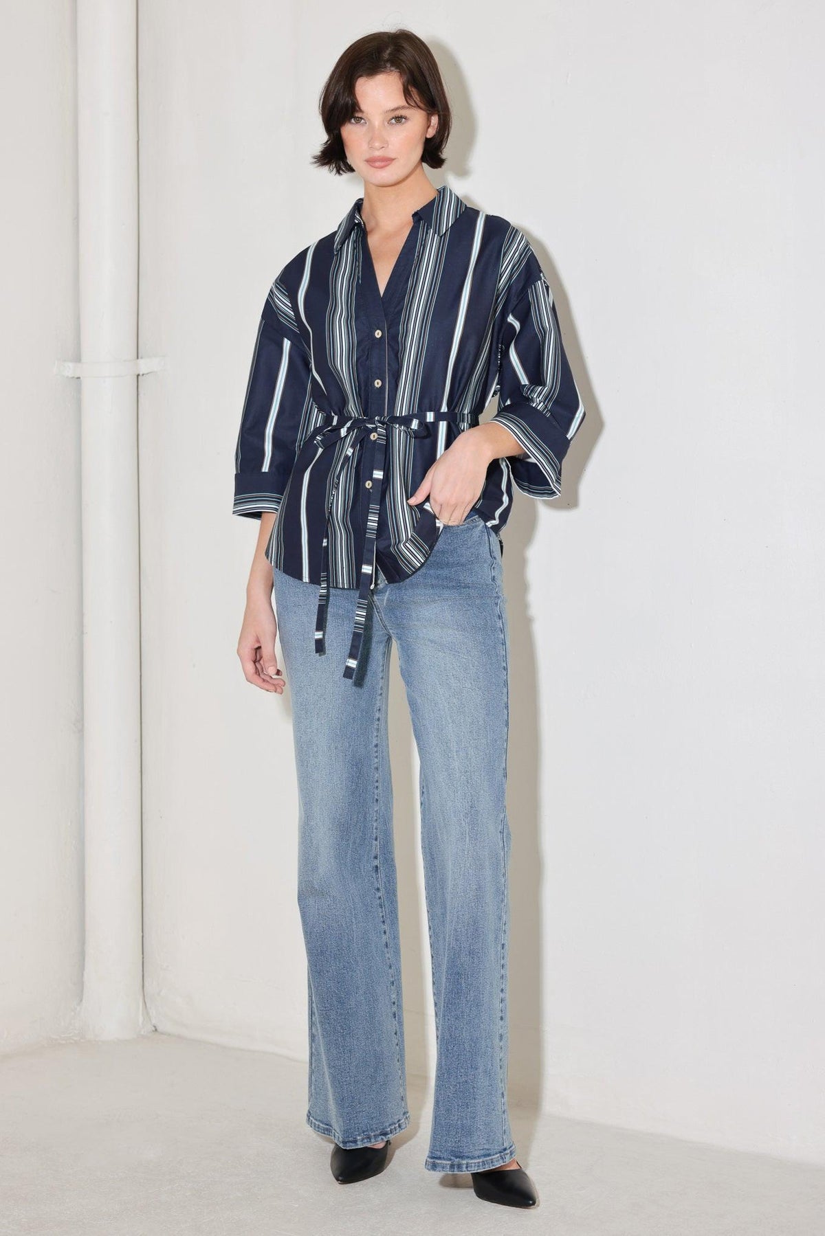 CITY STRIPE WOVEN TOP