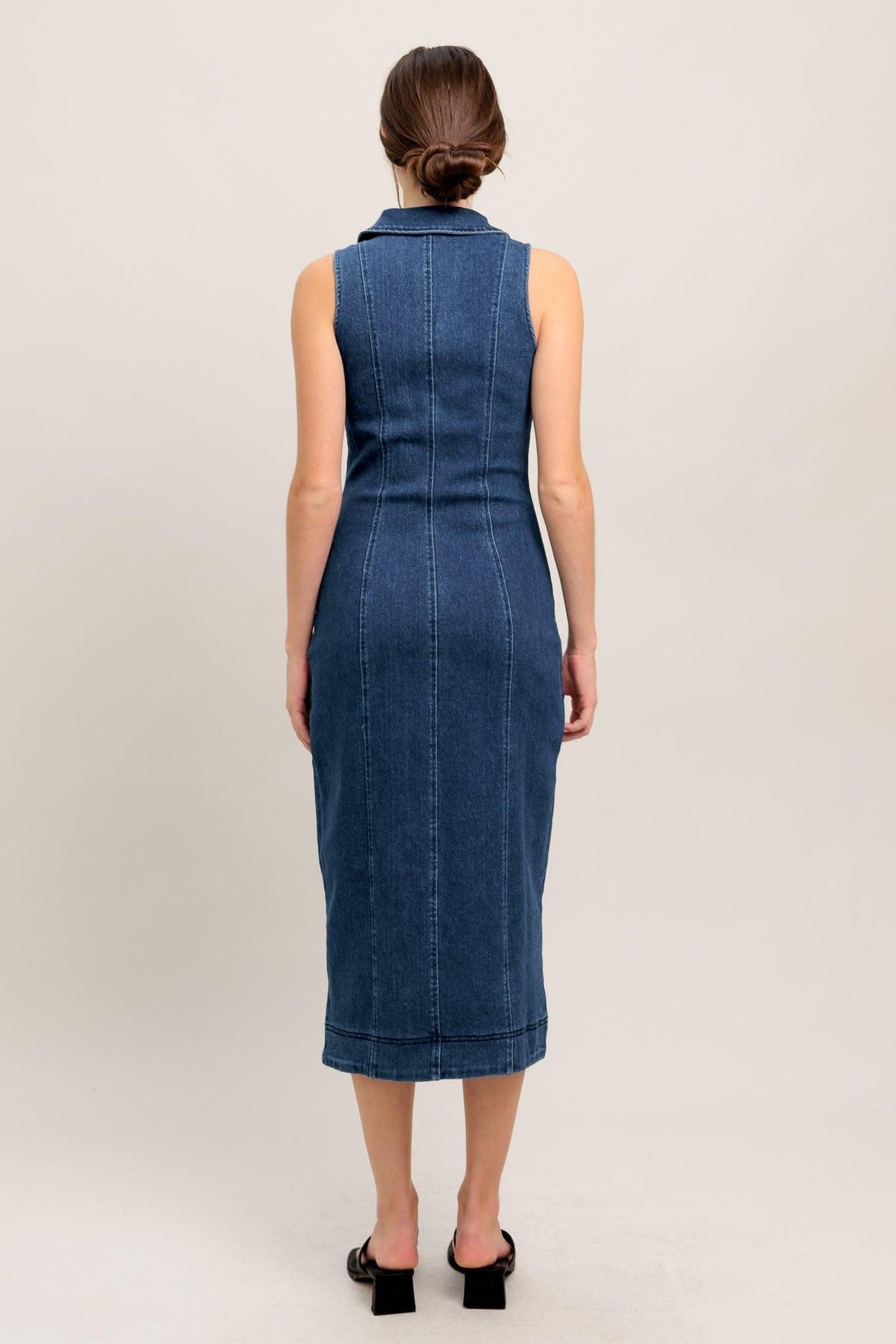 EVERYDAY EDGE DENIM MIDI DRESS