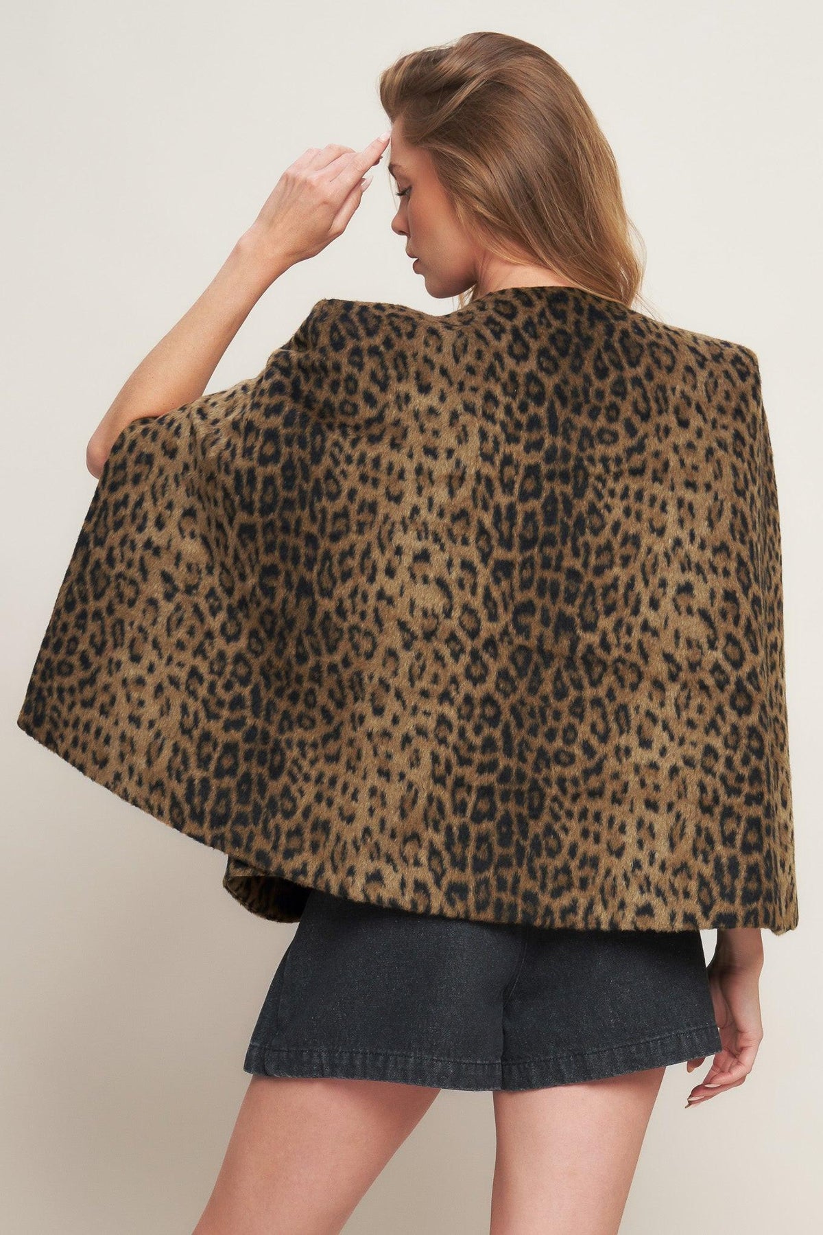 SAVAGE SOPHISTIQUE WOVEN CAPELET