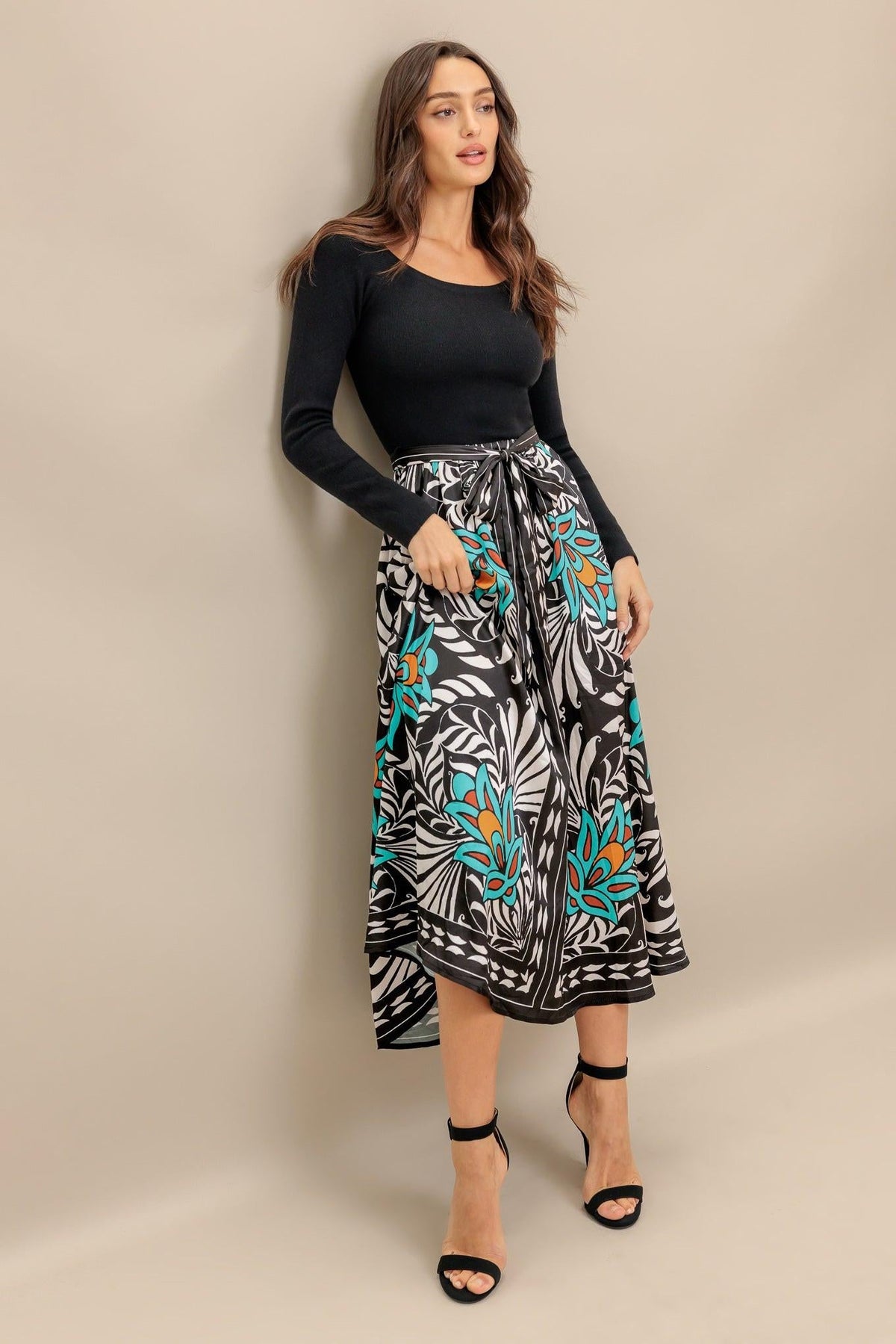 SUNBURST GARDEN BLACK MIDI DRESS