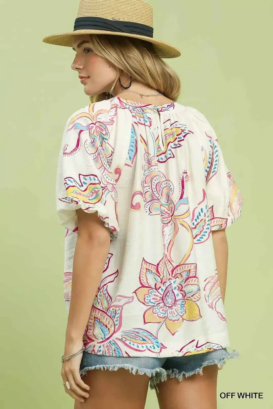 Off White Paisley Print Puff Sleeve Top by Umgee