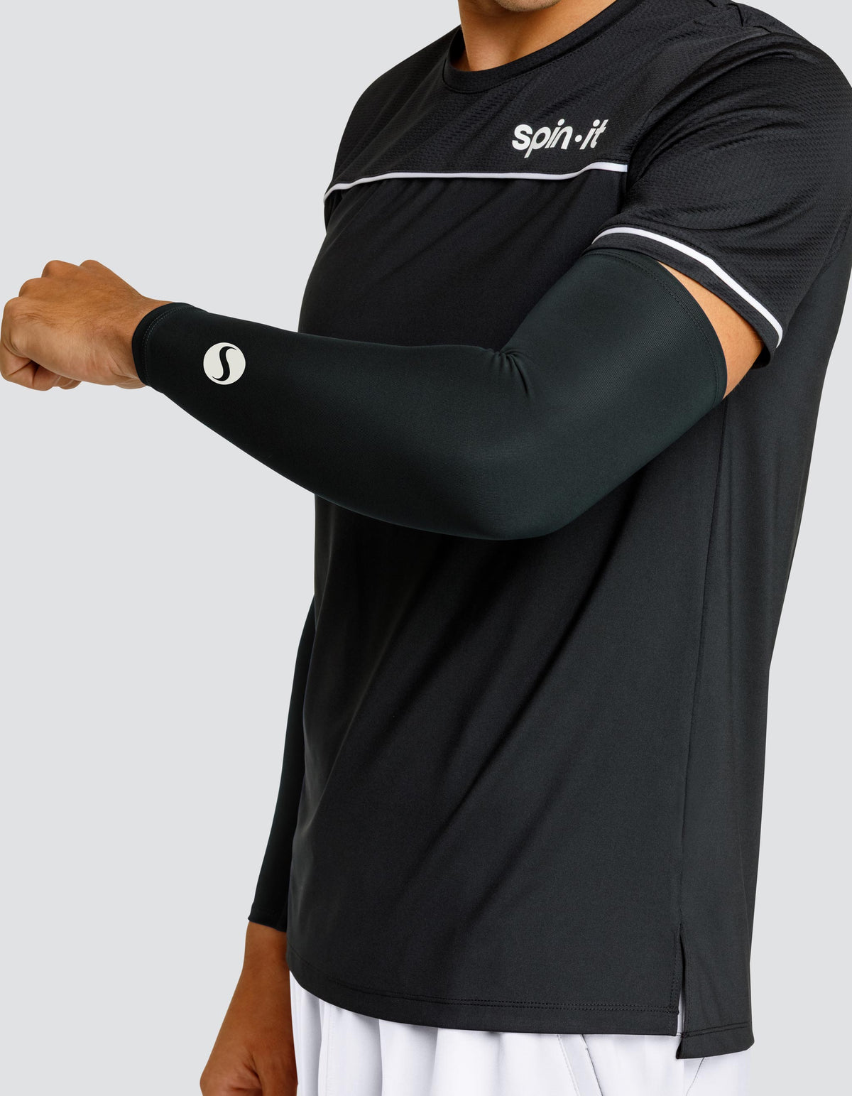 ELEVATE COMPRESSION SLEEVES - ONYX BLACK