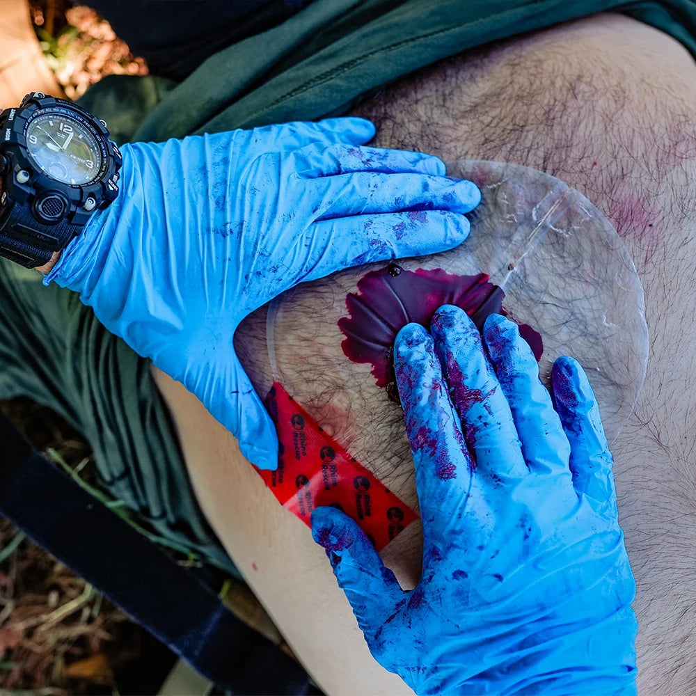 Chest Seal Dressing | Vented & Non-Vented Pack Options | Emergency First Aid & Trauma Kits