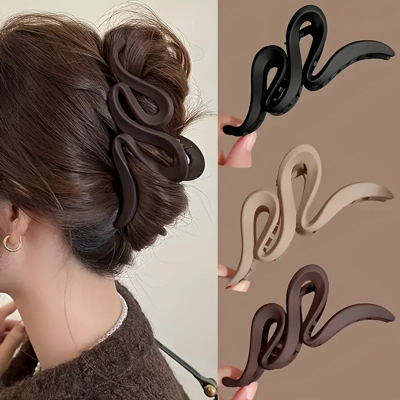 Of 3 Large Matte Wave Hair Clips
