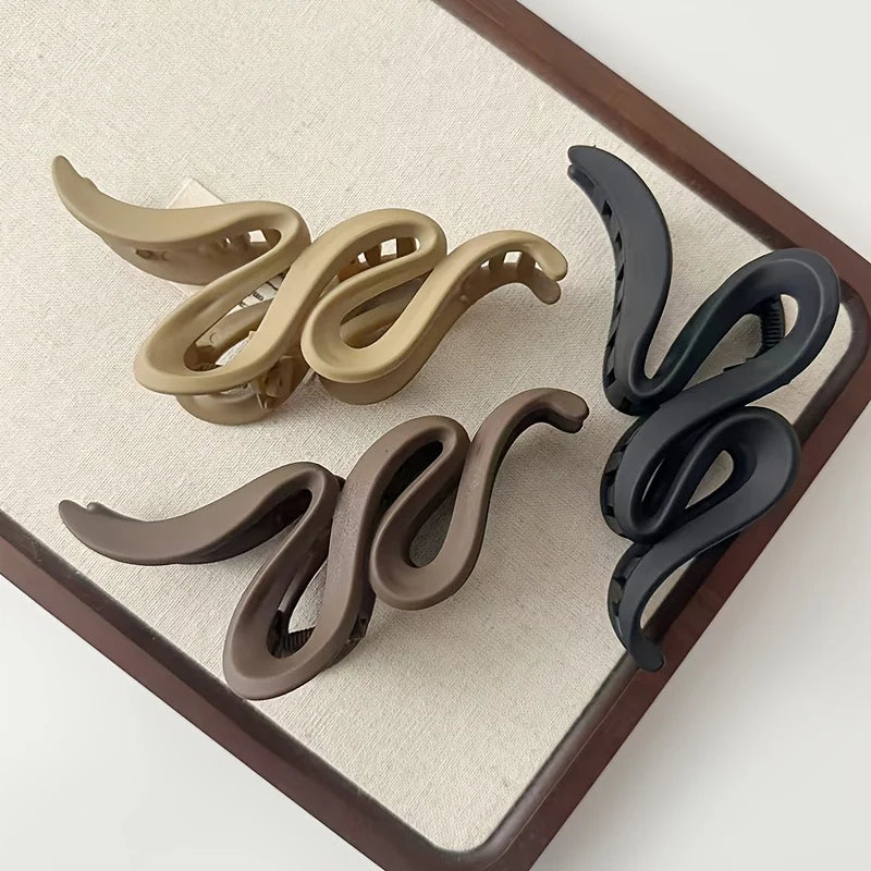Of 3 Large Matte Wave Hair Clips