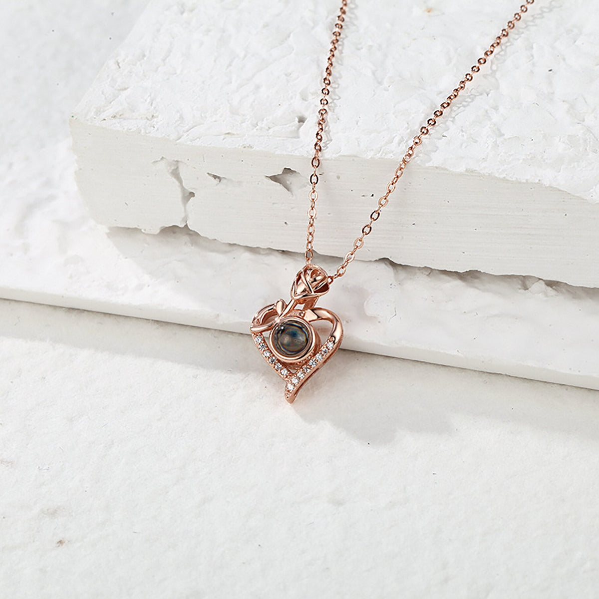 Love Rose with Customized PhotosProjection Necklace Pendant Jewelry For Lover Girlfriend