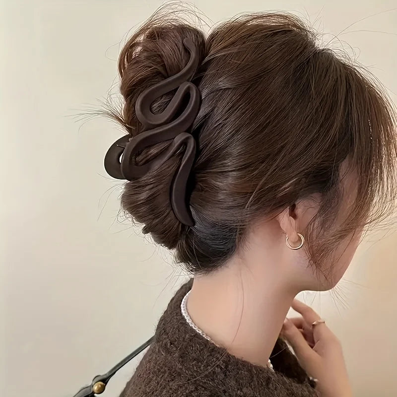 Of 3 Large Matte Wave Hair Clips