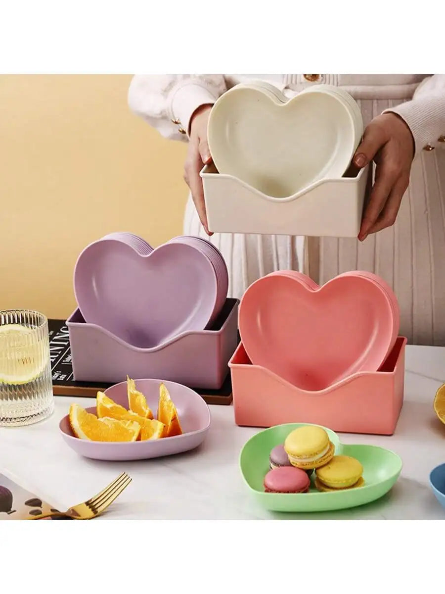 1/5/10/20pcs Plastic Heart Shaped Dinner Plate Set - Red and Pink Heart Themed Fruit Snacks Plate, Suitable for All