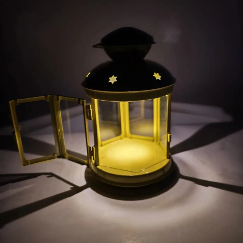 Colonial Candle Lamp