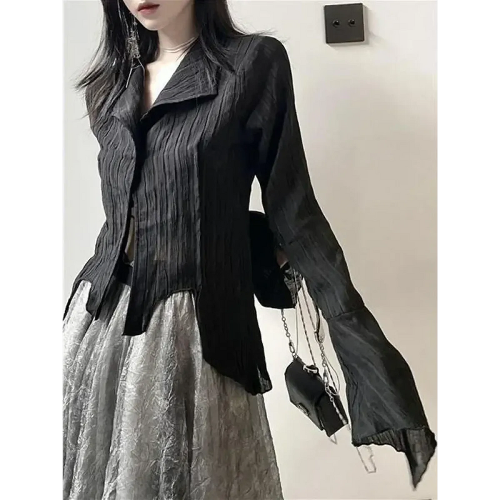 Black Pleated Gothic Harajuku Blouse – Button-Up Long Sleeve