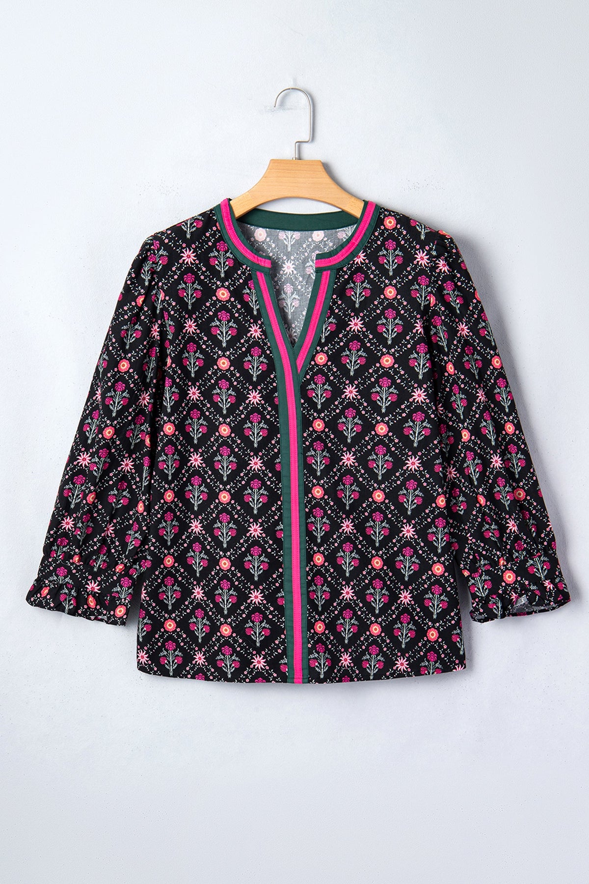 Floral Contrast V-Neck 3/4 Sleeve Blouse