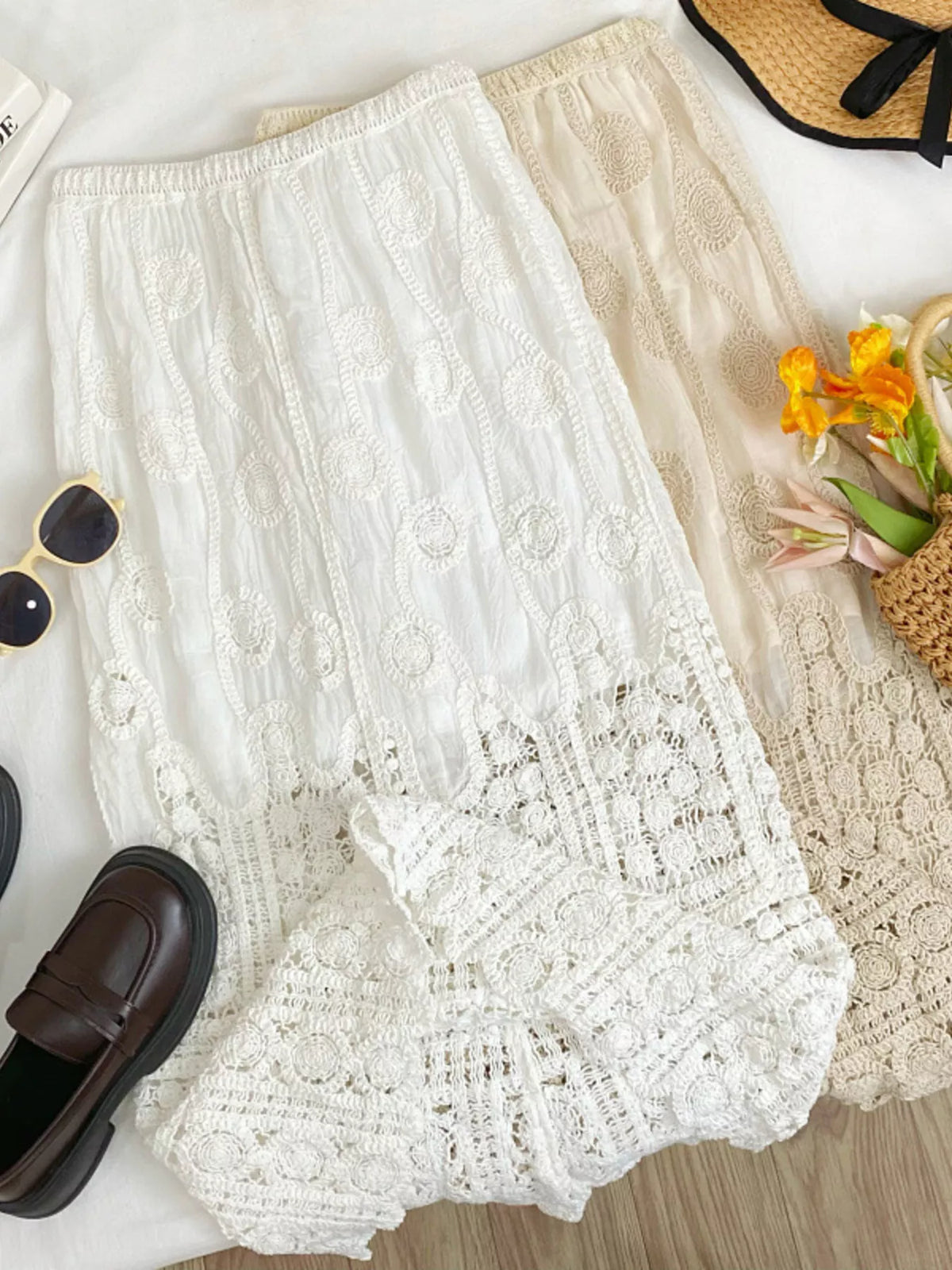 Lace Elastic Waist Midi Skirt