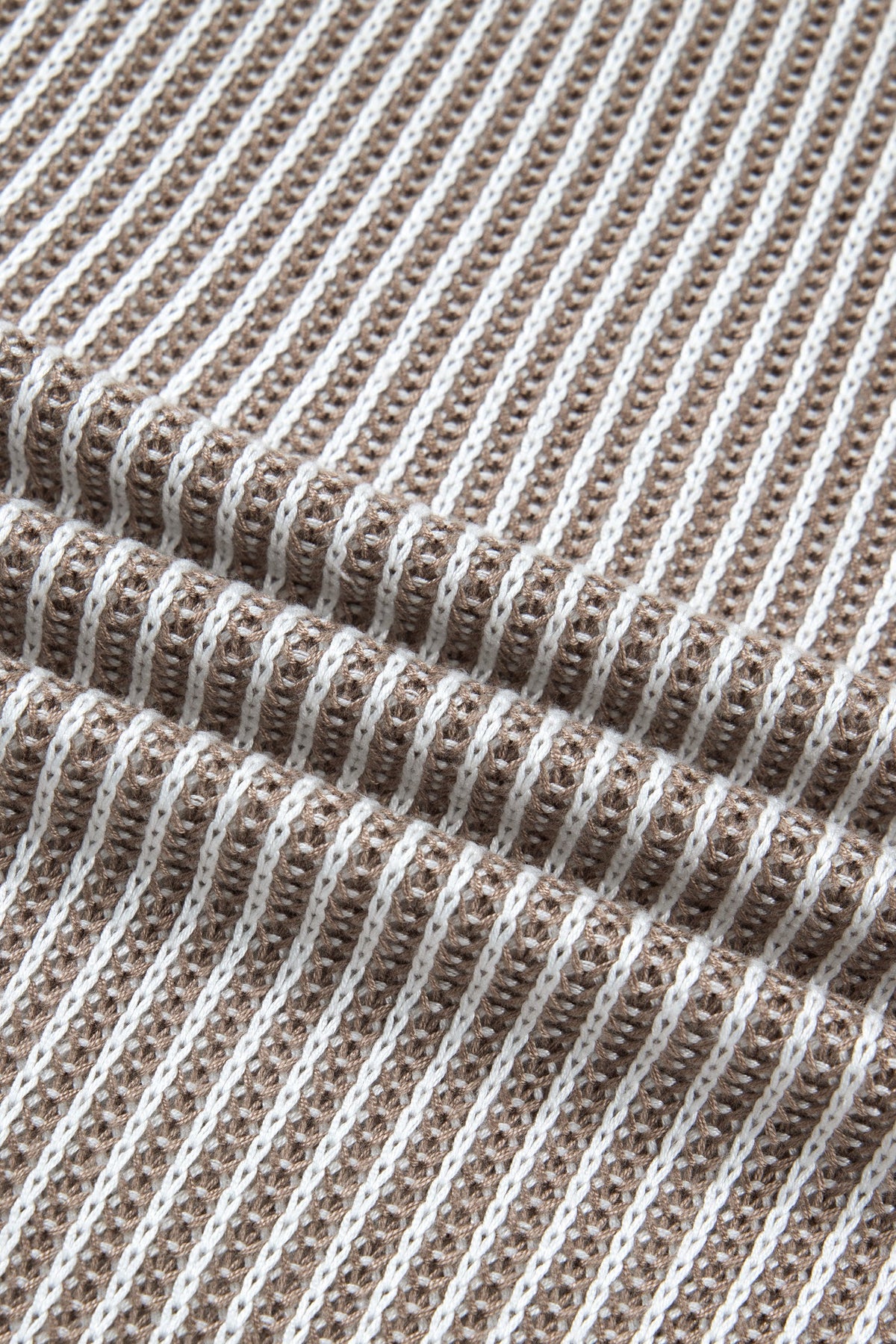 Ribbed Knit Contrast Trim Sweater Tank Top