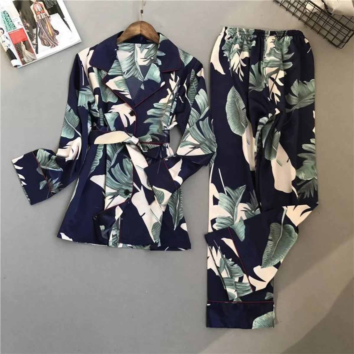 Flowers/Plant Pajama Set