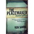 The Peacemaker: Handling Conflict Without Fighting Back or Running Away - Paperback